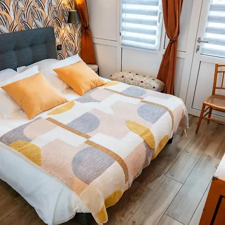 別荘 Le Pavillon Du Manoir De Conjon