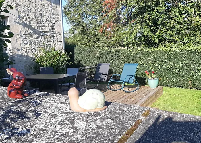 Le Pavillon Du Manoir De Conjon * Crouay